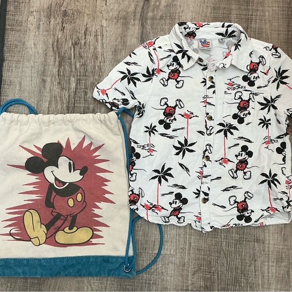 Disney X Junk food Mickey Mouse Vacation Bundle Back Pack And Shirt Size Small - Picture 1 of 10